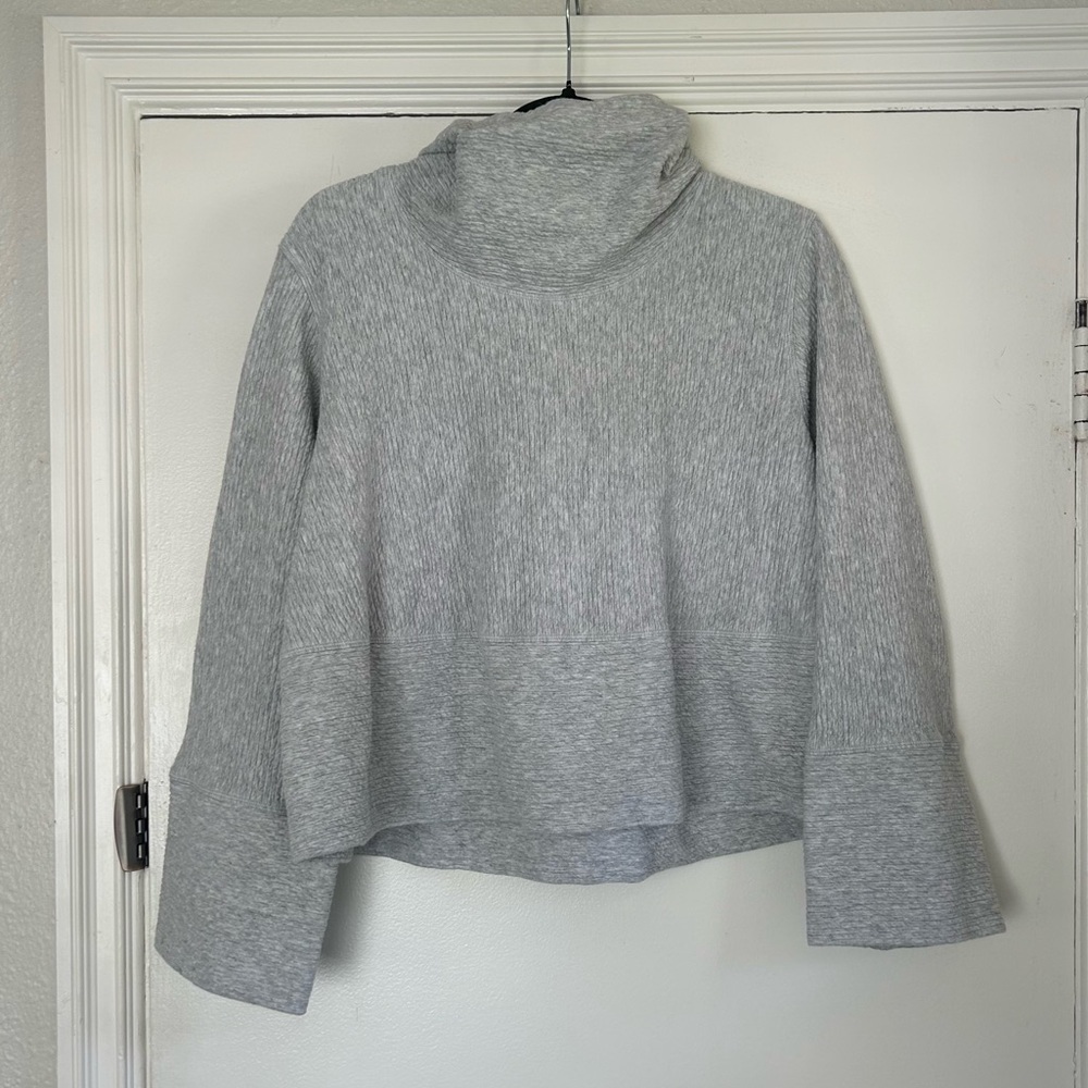 Lululemon Retreat Yourself Hoodie Heathered Core Light Grey Nimbus XS/S